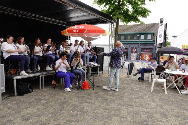 Kermisconcert op het Lindekensplein