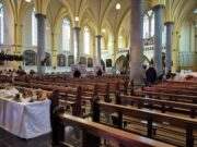 Kerststallententoonstelling in de Bavokerk