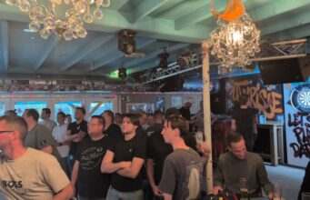 Darttoernooi bij Café ut Krisje Rijsbergen