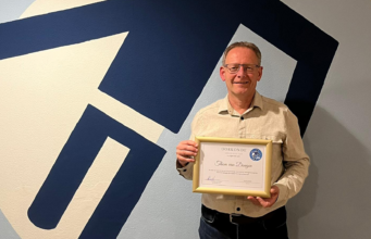 Thom van Dongen benoemd tot ere lid van VVR