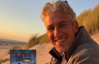 Thrillerschrijver René Molenaar vertelt in de bieb in Rijsbergen over zijn eerste thriller ‘Ambla’