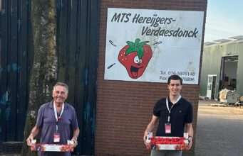 Stichting met je Hart Zundert: Aardbeien met beschuit!