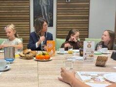 Leerlingen Antoniusschool schoven aan voor Burgemeestersontbijt